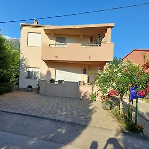 Apartmán Calic, Seline
